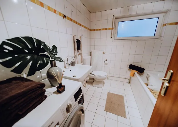 Grosse 3 Wallersheim Mit Pkw Stellplatz Κόμπλεντς